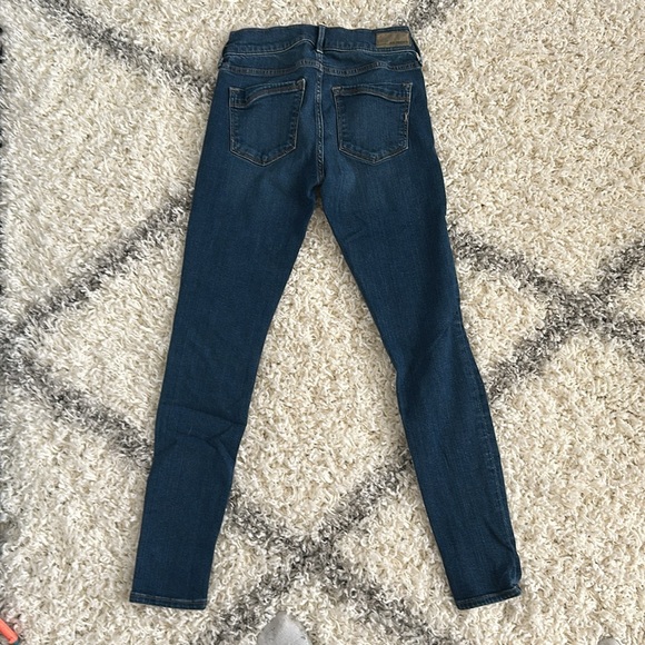 Express Jeans - Picture 4 of 5